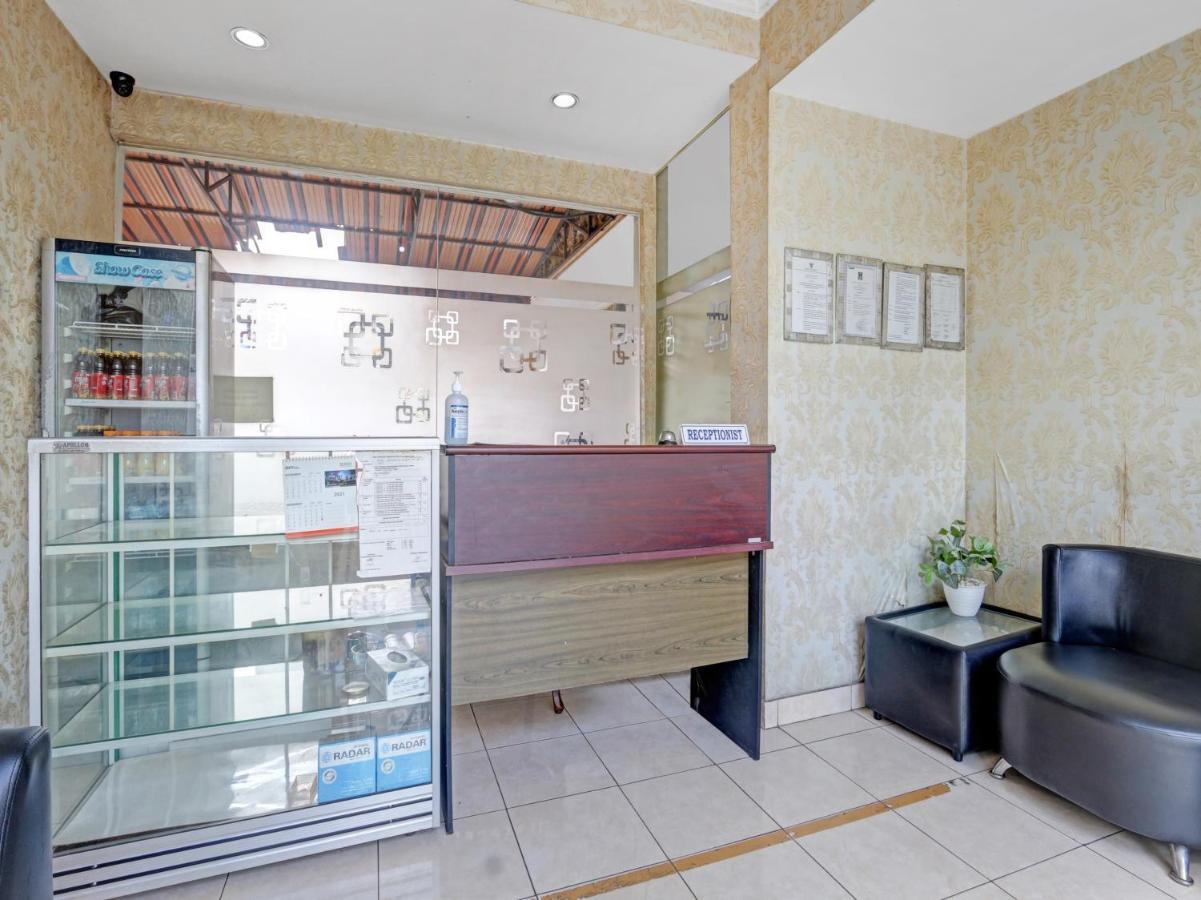 Oyo 90695 Srikandi Nologaten Hotel ยอกยาการ์ตา ภายนอก รูปภาพ